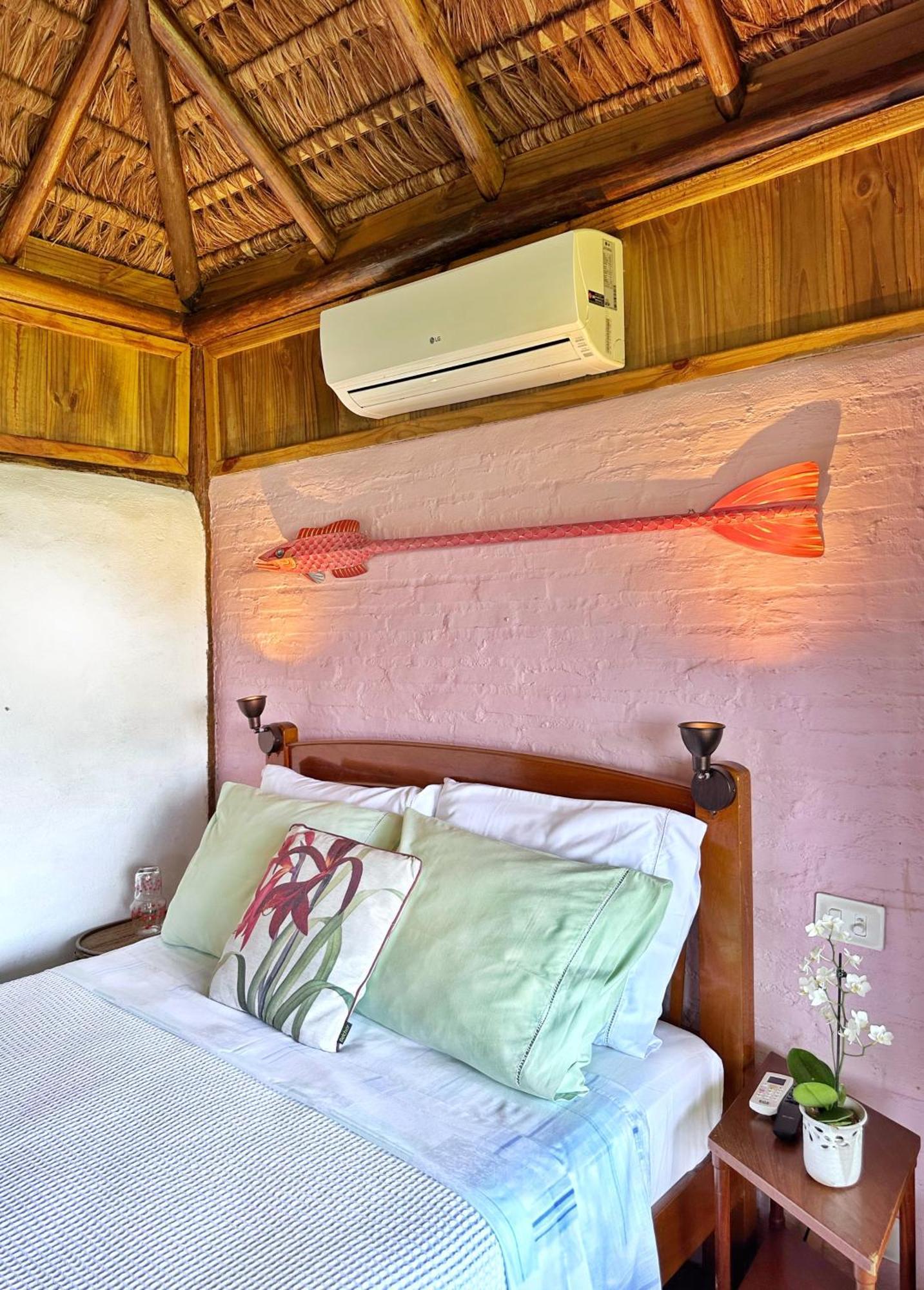 Вилла Casas D'Agua Doce - Casa Atelie Ильябела Экстерьер фото
